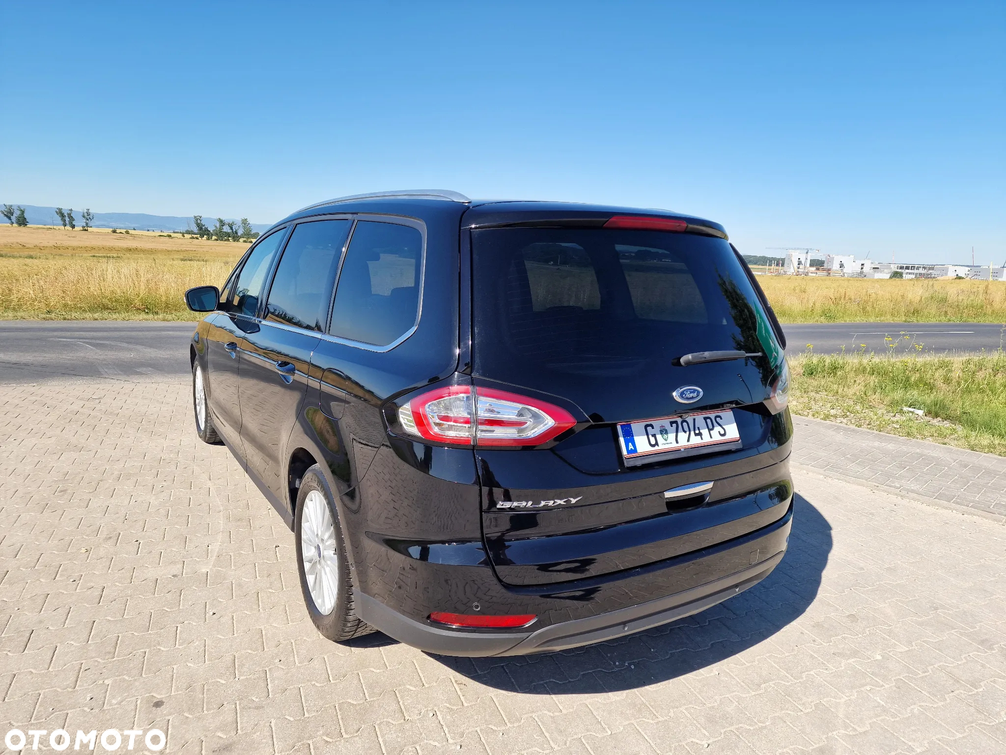 Ford Galaxy 2.0 EcoBlue Twin-Turbo Titanium - 14