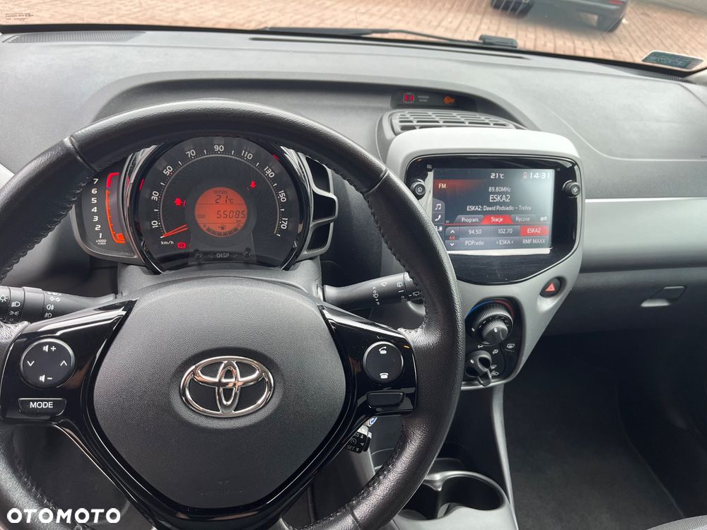 Toyota Aygo 1.0 VVT-i JBL Edition - 4