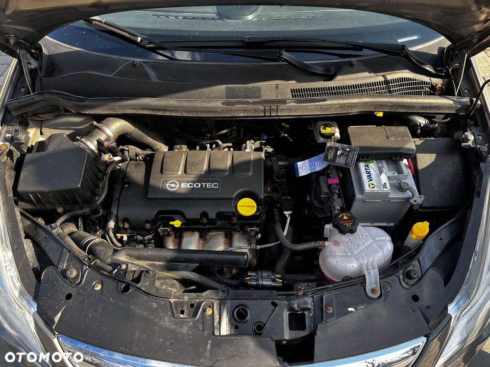 Opel Corsa 1.2 16V Cosmo - 15