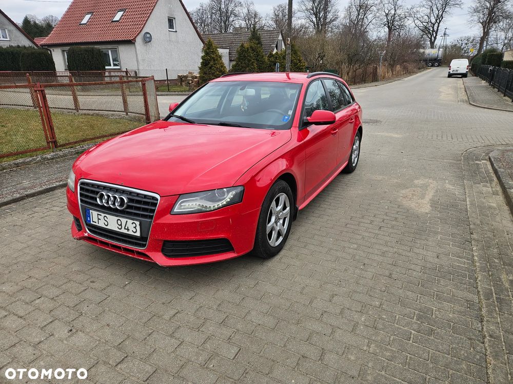 Audi A4 Avant - 4
