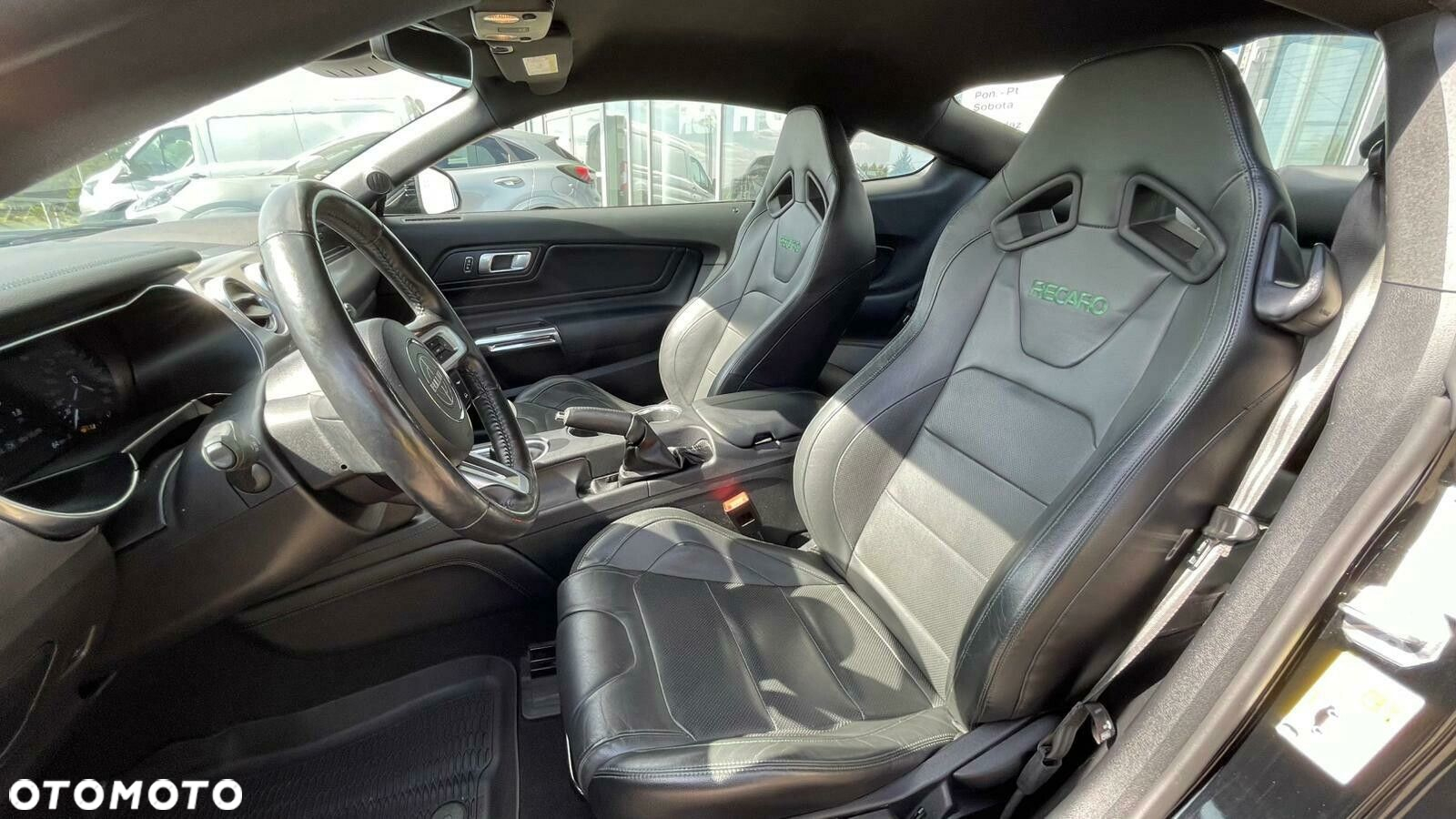 Ford Mustang 5.0 V8 Bullitt - 12