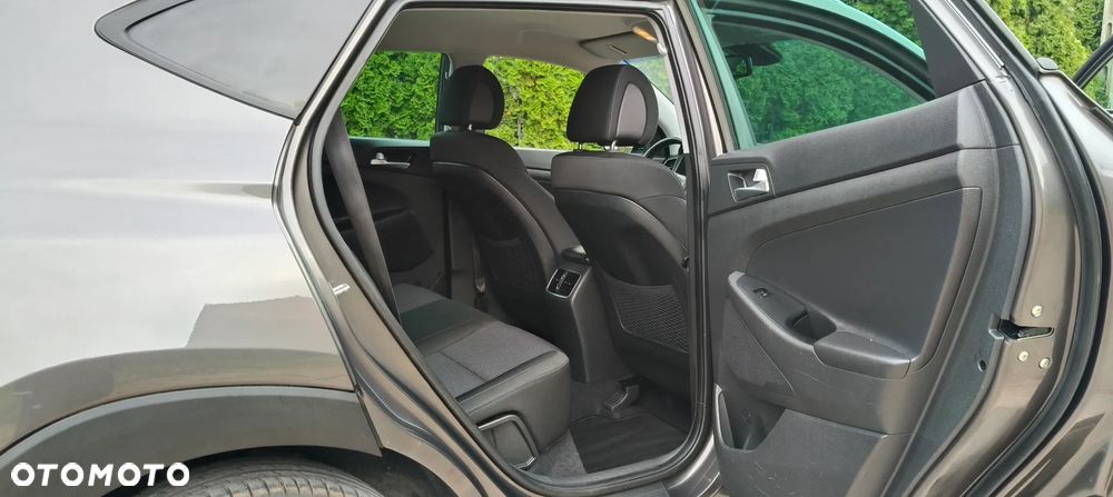 Hyundai Tucson 1.6 GDi 2WD Select - 15