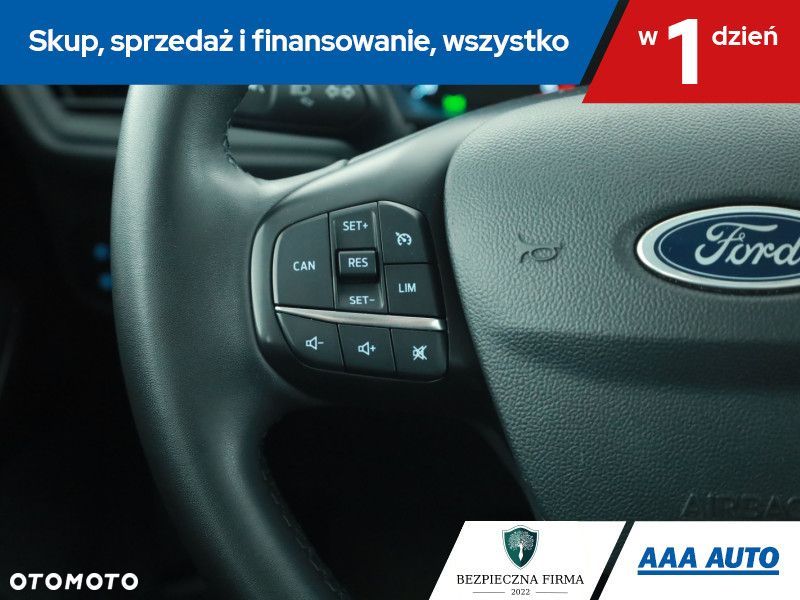 Ford Focus SW - 18