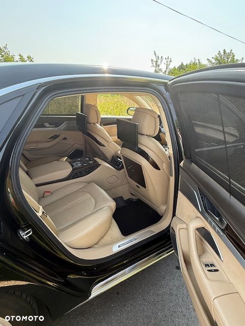 Audi A8 - 13