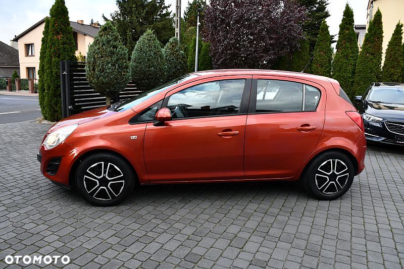Opel Corsa 1.4 16V Innovation - 23
