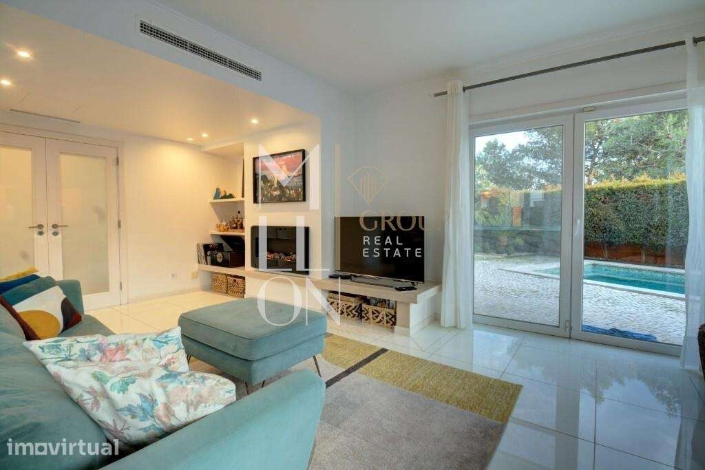 Moradia T4 com piscina aquecida e jardim privativo - Grande imagem: 5/31