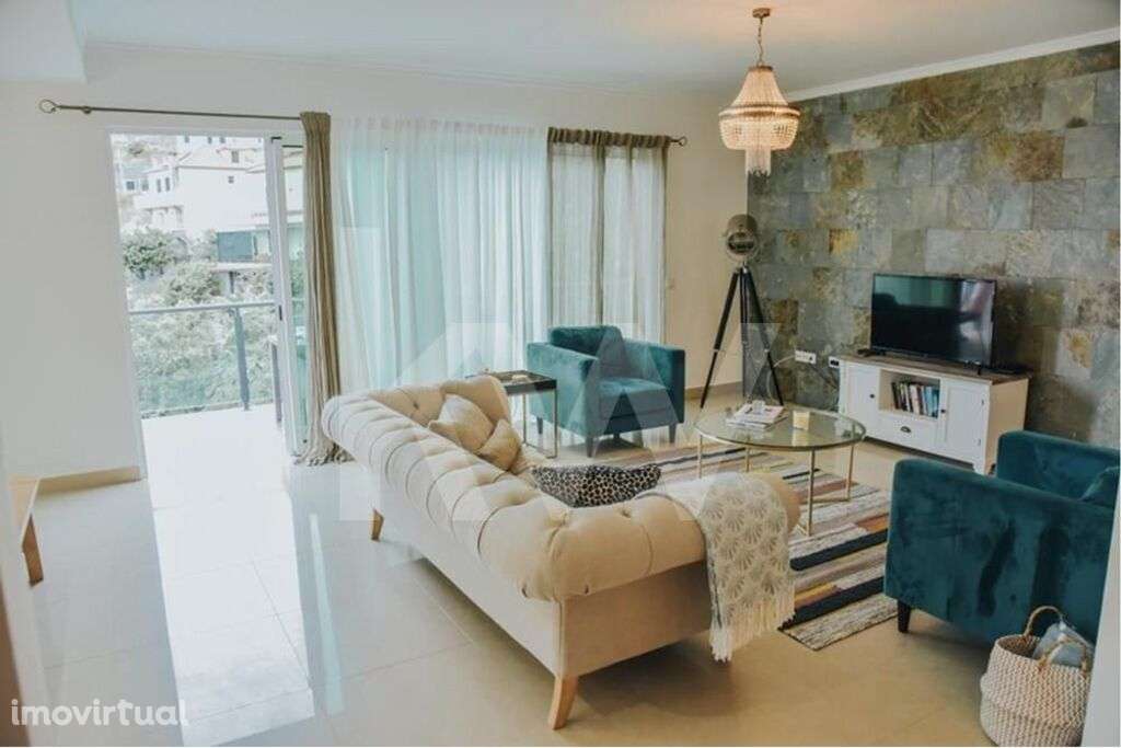 Moradia Unifamiliar | Tipologia T3 | Piscina | Vista Mar |Calheta | Ma - Grande imagem: 5/32