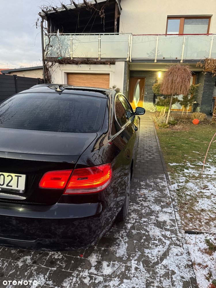 BMW Seria 3 330d xDrive M Sport Edition - 8