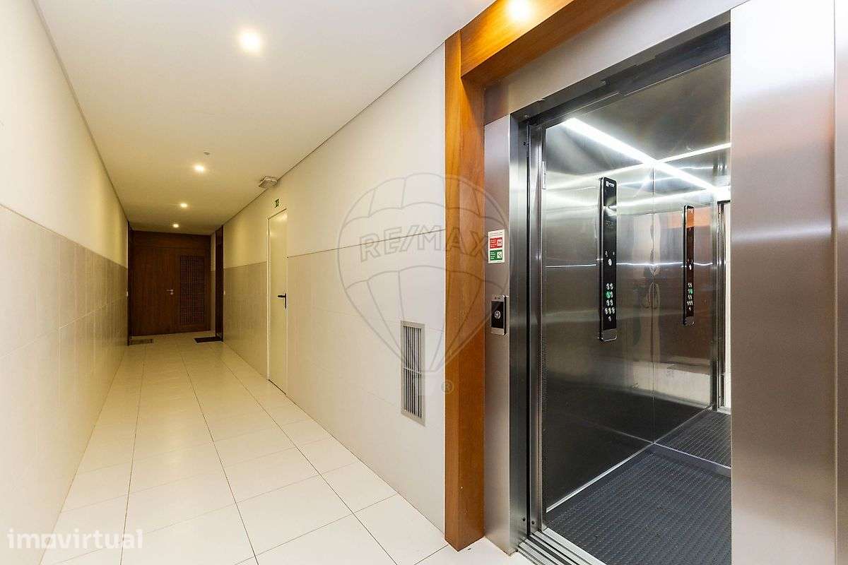 Apartamento T3 para arrendamento - Grande imagem: 2/45