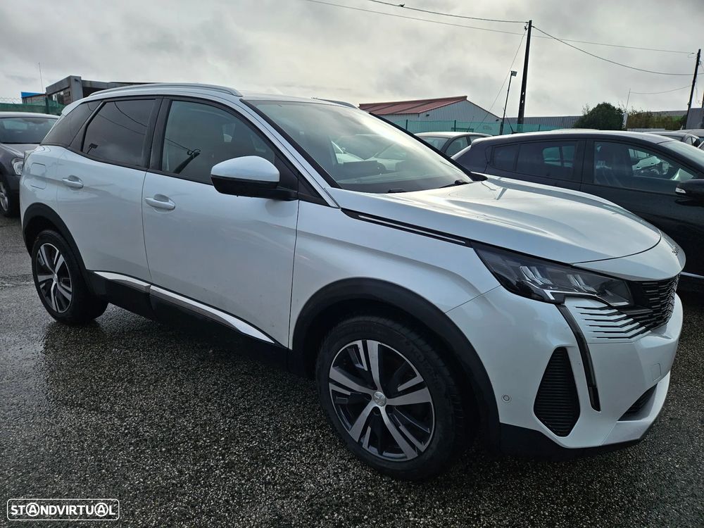 Peugeot 3008 1.5 BlueHDi Allure EAT8 - 18