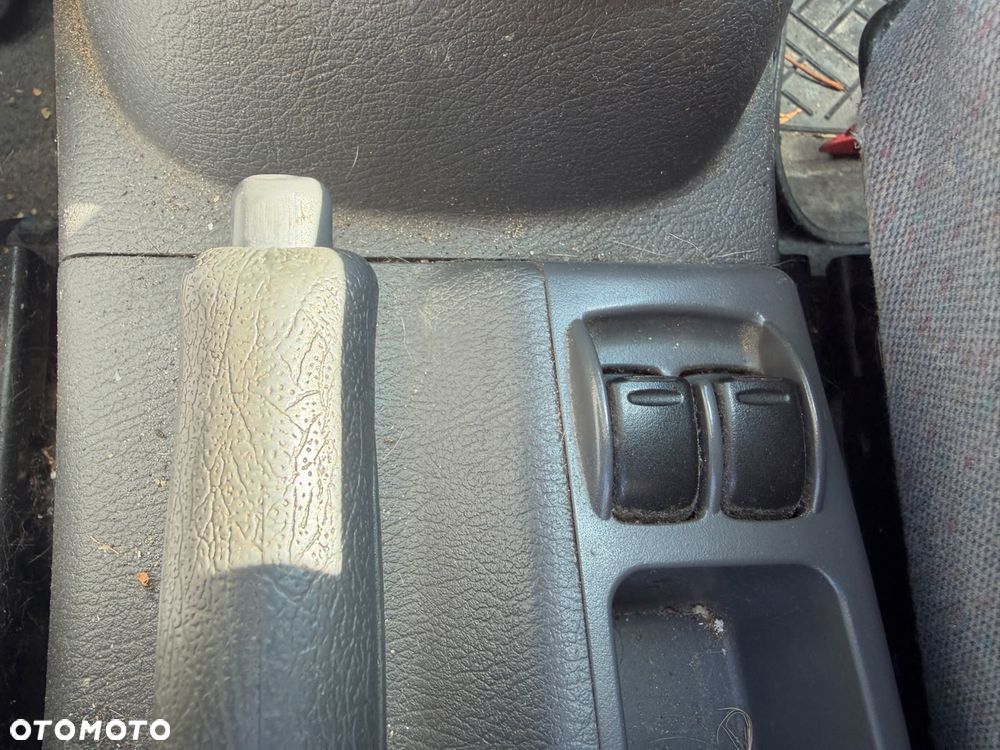 Daewoo Lanos 1.5 S - 18