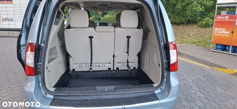 Chrysler Town & Country 3.6 Touring - 8