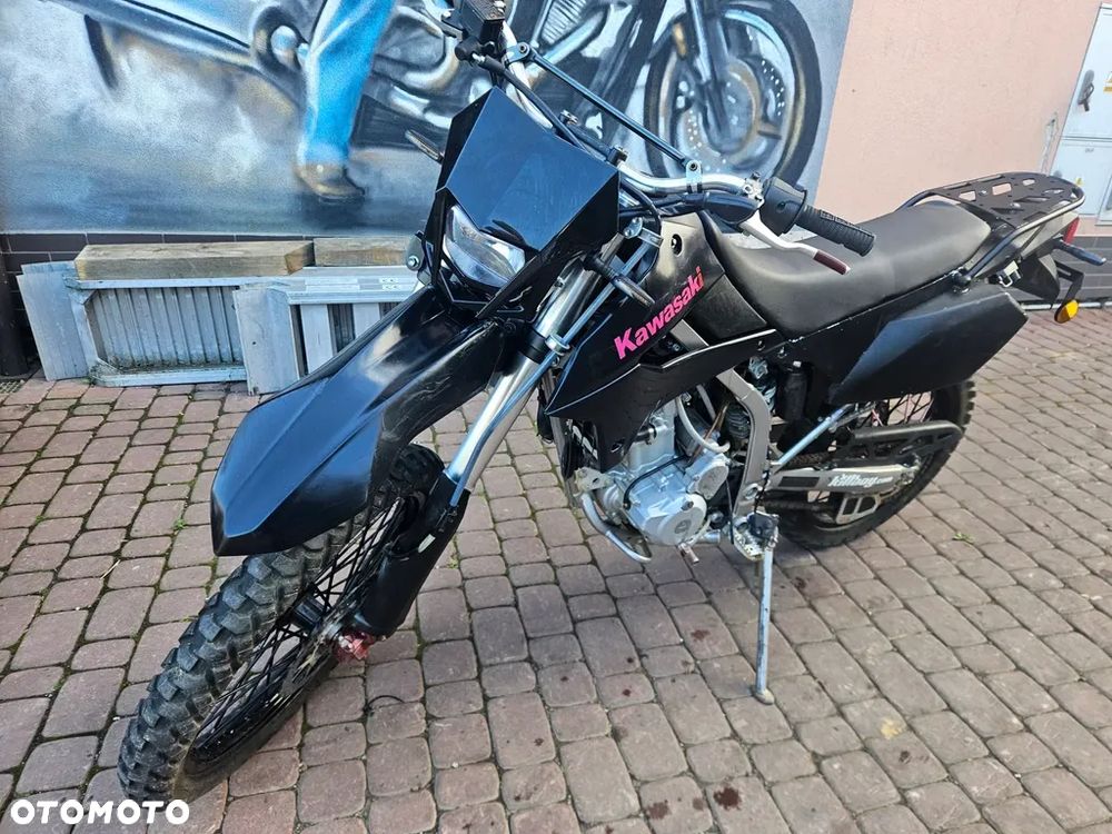 Kawasaki Inny - 22