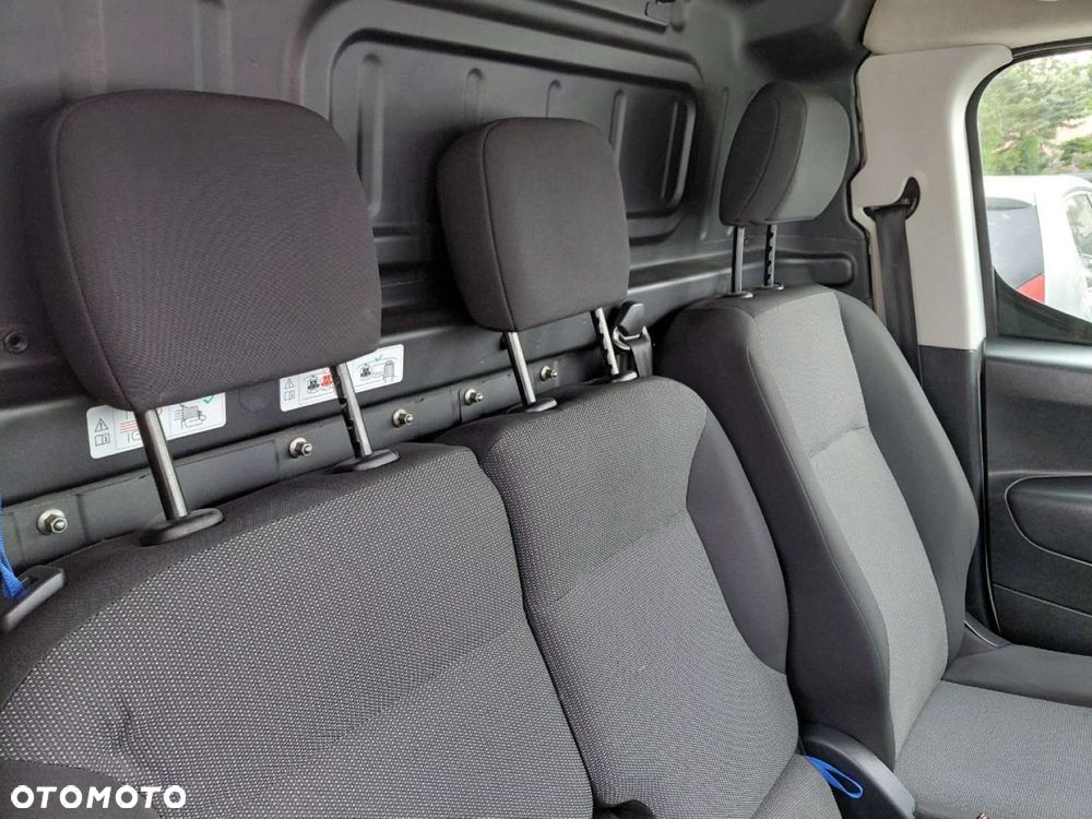 Citroën BERLINGO - 15