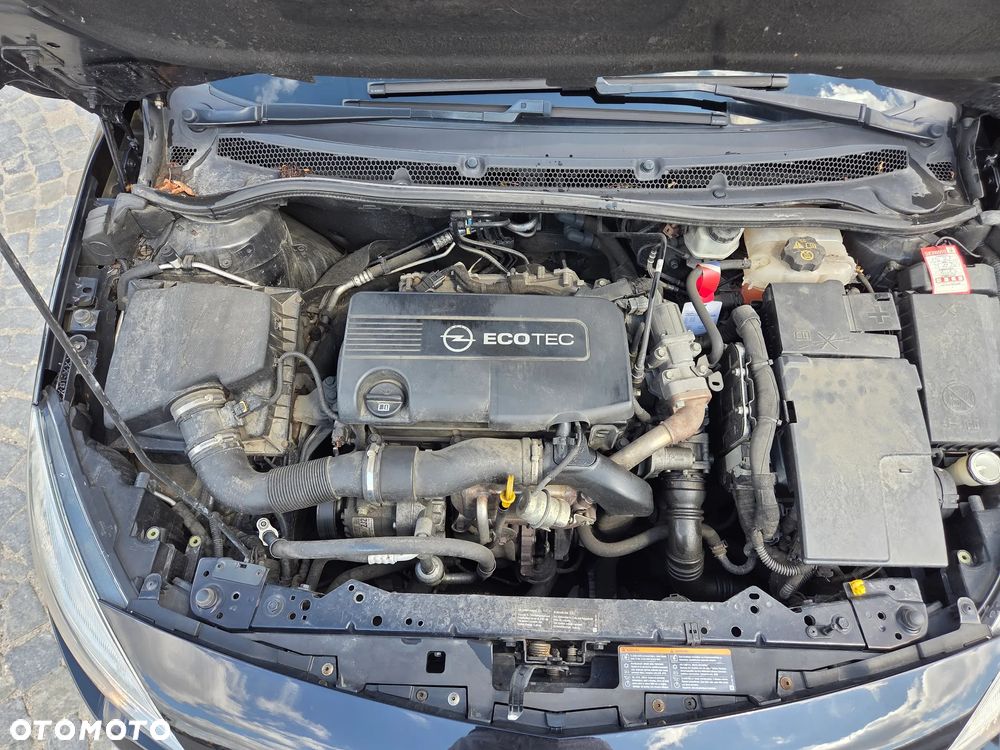 Opel Astra IV 1.7 CDTI Essentia - 11