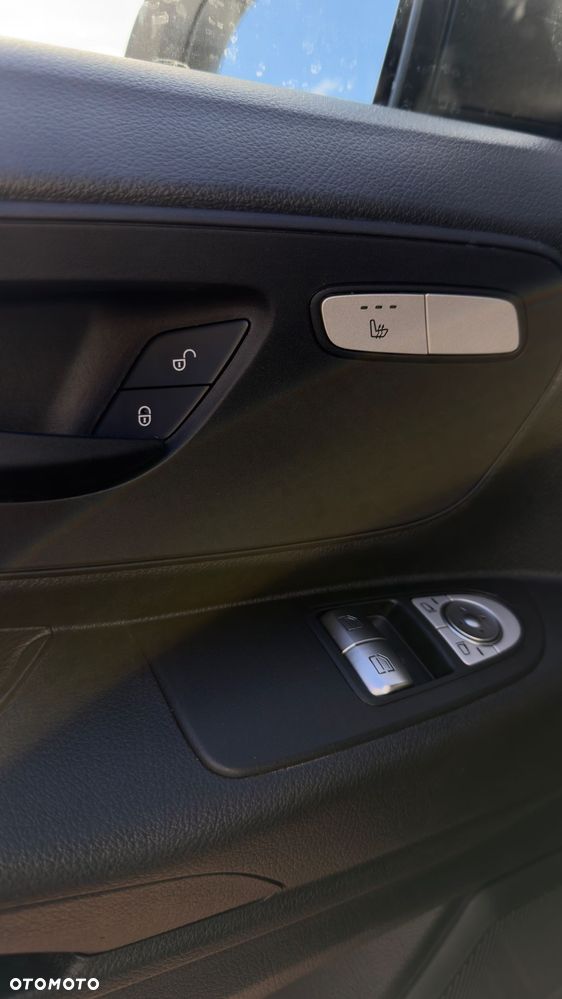 Mercedes-Benz Vito - 11