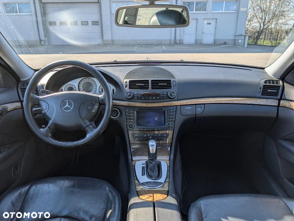 Mercedes-Benz Klasa E 320 CDI Avantgarde - 16