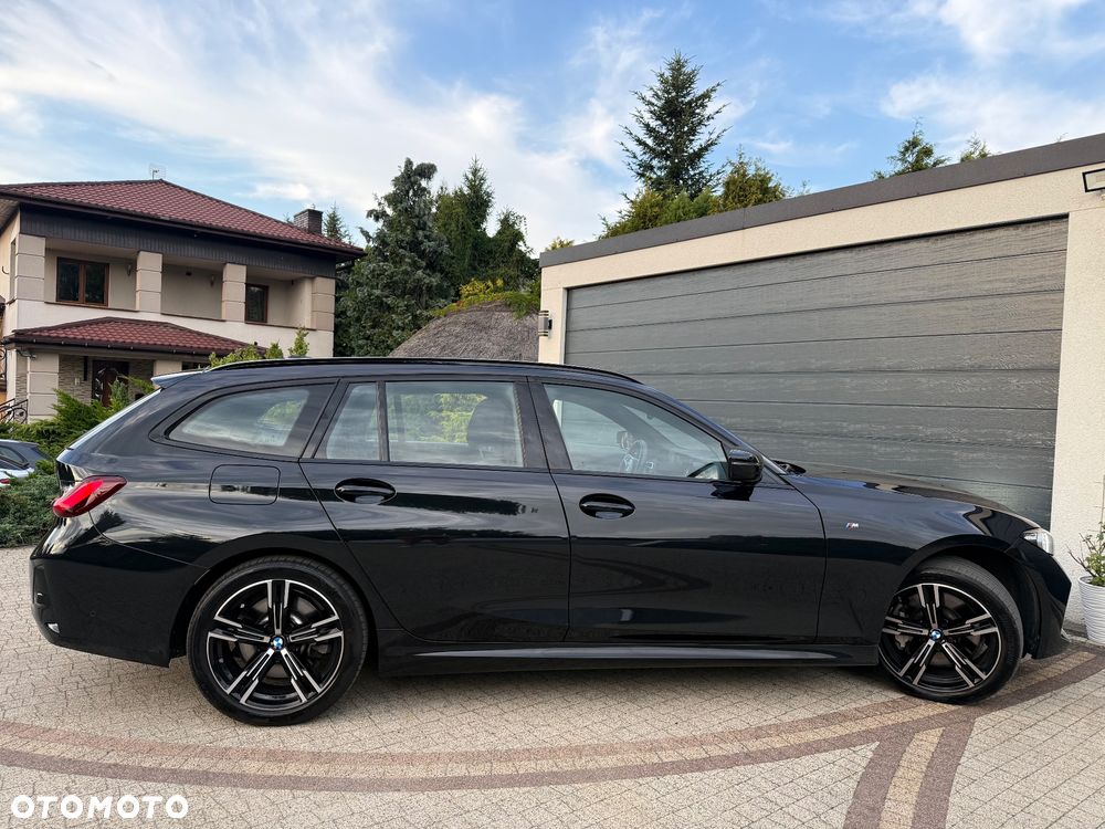 BMW Seria 3 330i Touring M Sport - 6