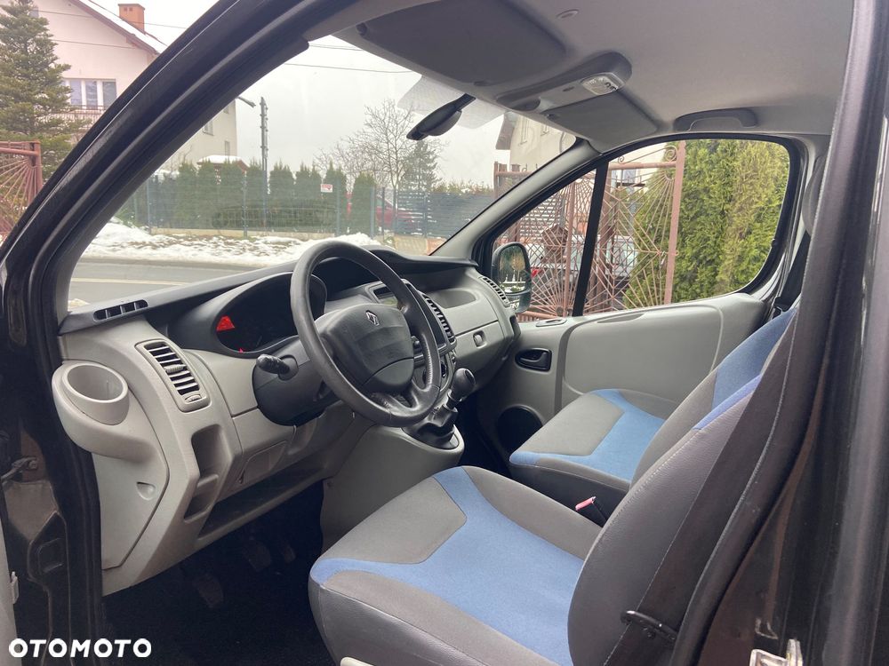 Renault Trafic - 22