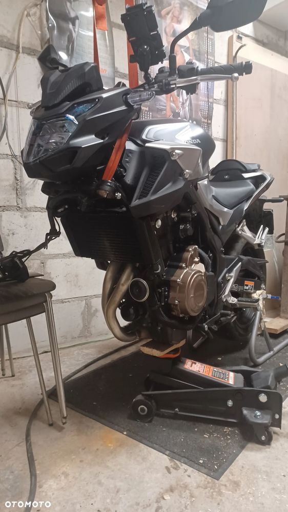 Honda CB - 14