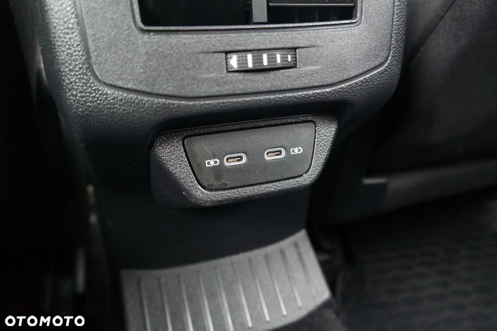 Volkswagen T-Roc 1.5 TSI ACT Premium DSG - 13
