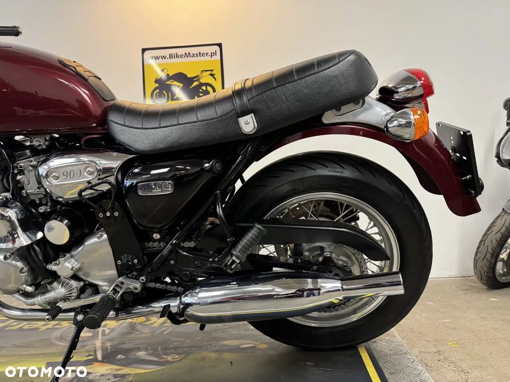 Triumph Thunderbird - 26