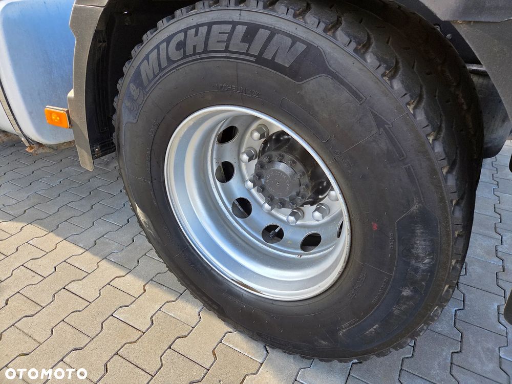Volvo FH 460/ HYDRAULIKA/ 4 PODUSZKI TYŁ/ LEKKA 7583kg Brutto - 8