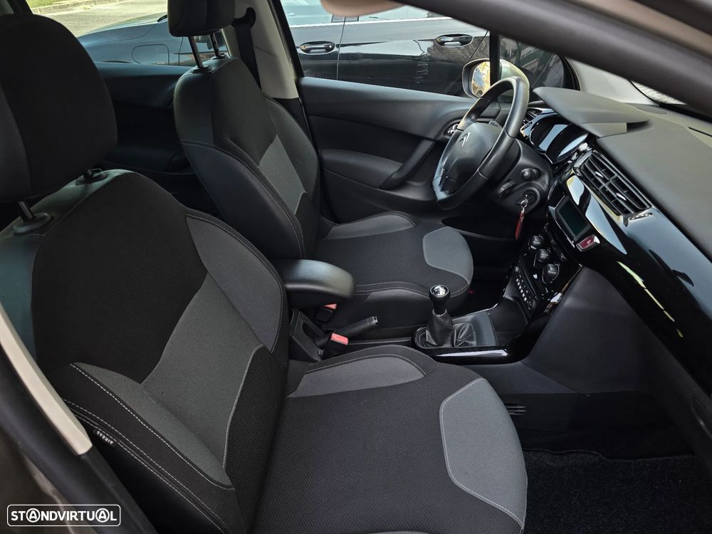 Citroën C3 1.4 HDi Exclusive - 38