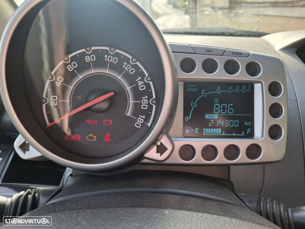 Chevrolet Spark 1.0 LS - 8