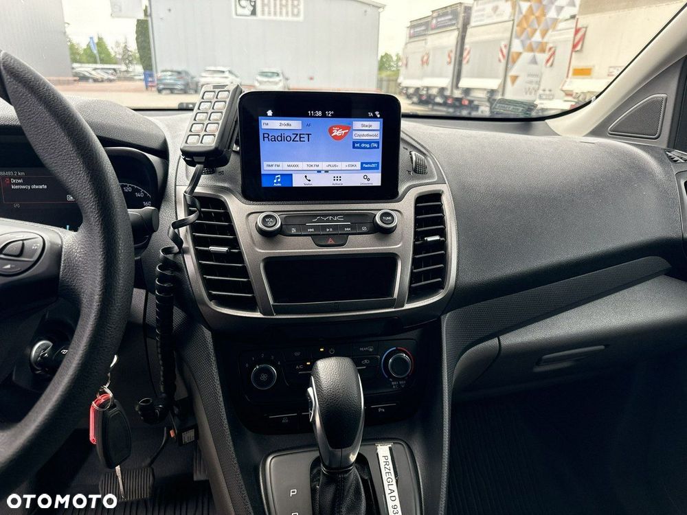 Ford Transit Connect - 12