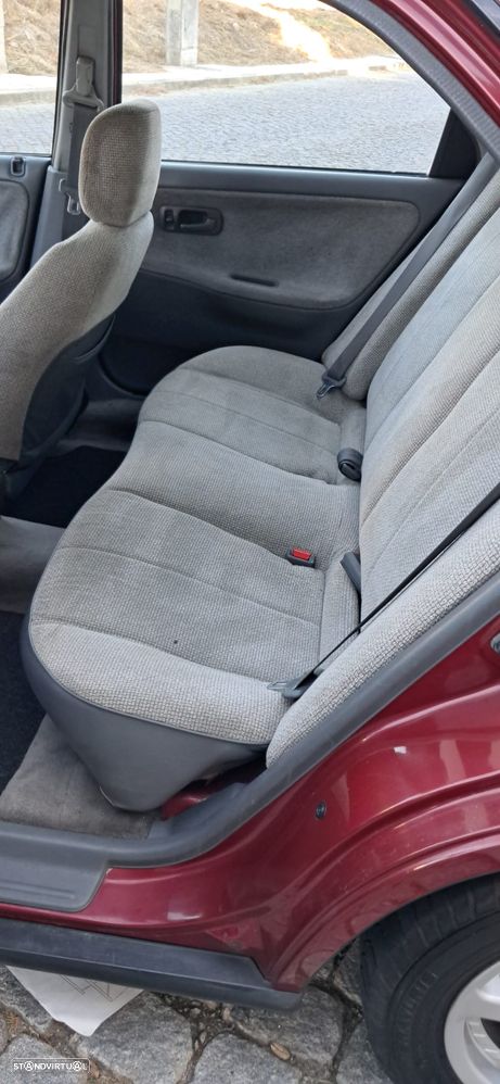 Honda Civic 1.6 ESi - 15