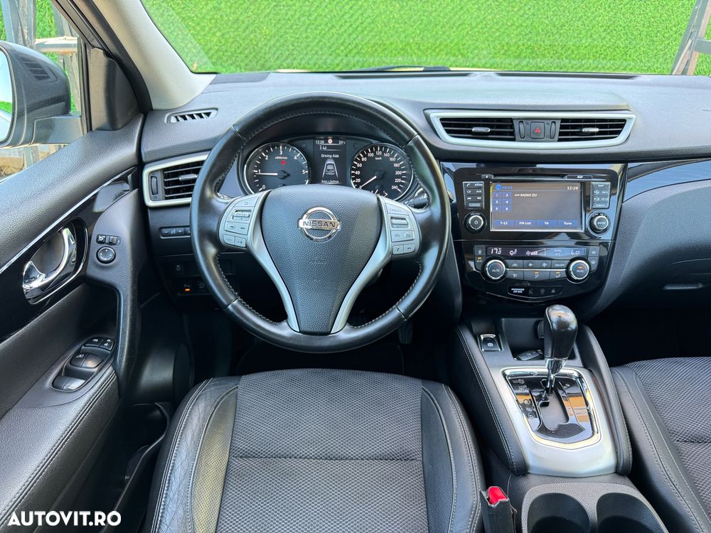 Nissan Qashqai 1.6 DCI Xtronic TEKNA - 10