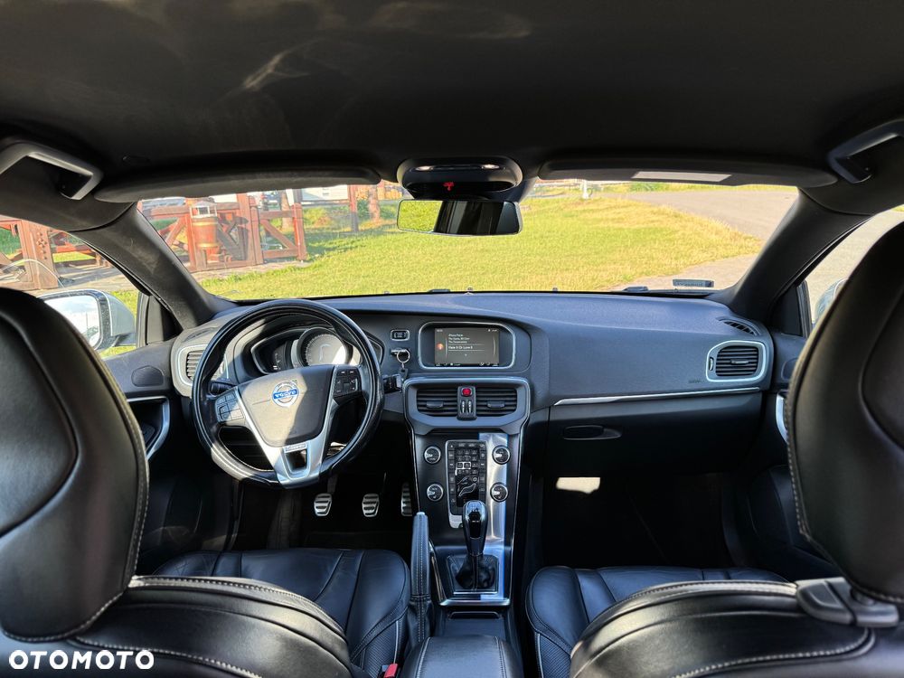 Volvo V40 D4 Drive-E R-Design Kinetic - 7