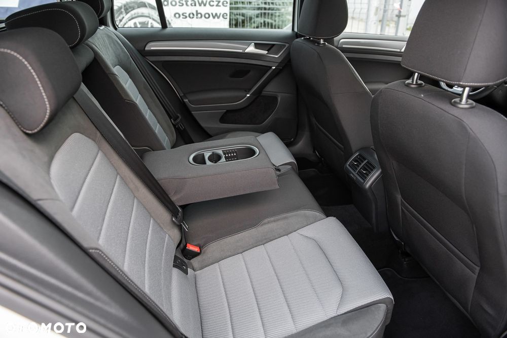 Volkswagen Golf 1.4 TSI ACT BlueMotion Technology DSG Highline - 33