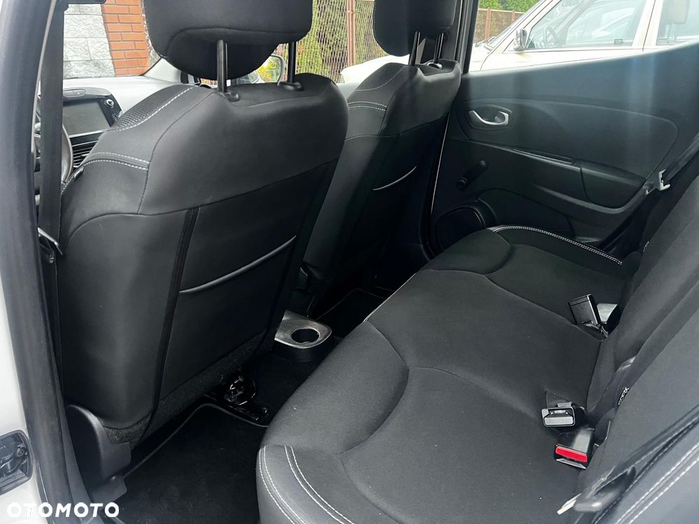Renault Clio - 7