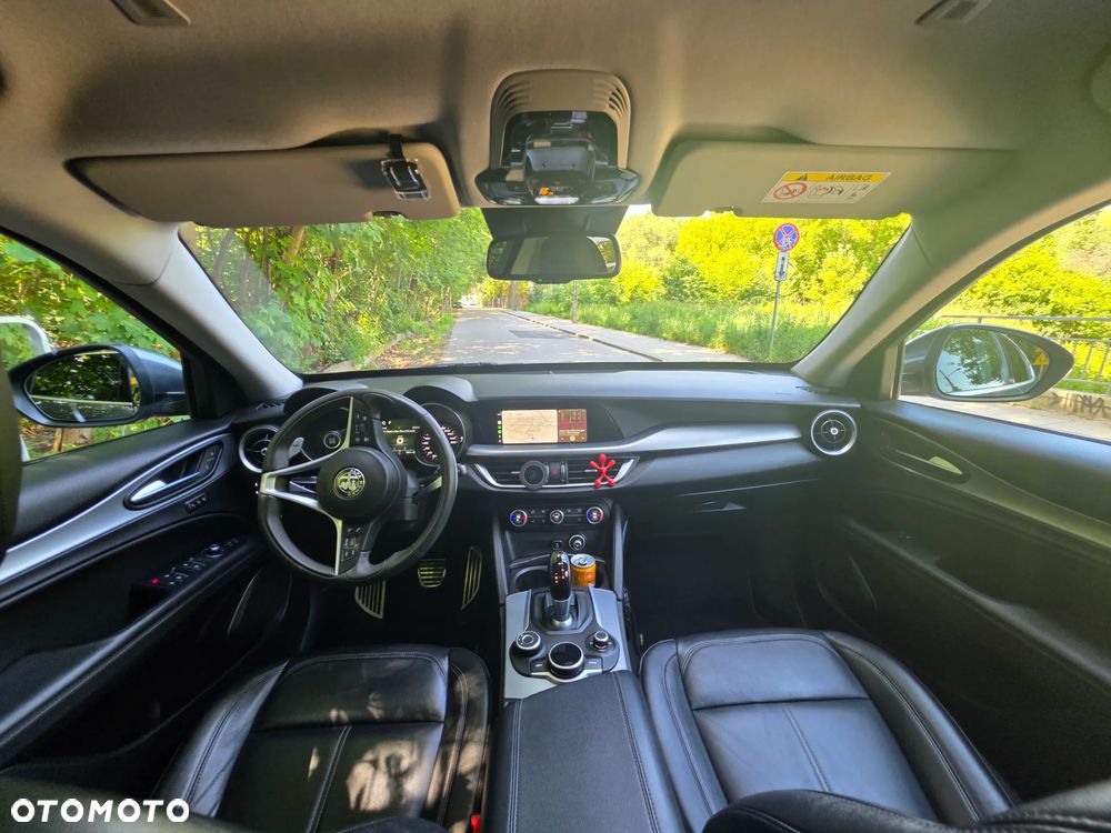 Alfa Romeo Stelvio 2.0 Turbo Business Q4 - 12