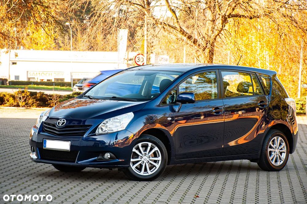 Toyota Verso 1.8 5-Sitzer Executive - 9