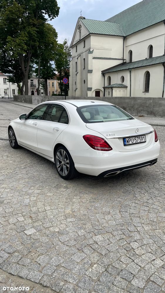 Mercedes-Benz Klasa C 300 7G-TRONIC - 3