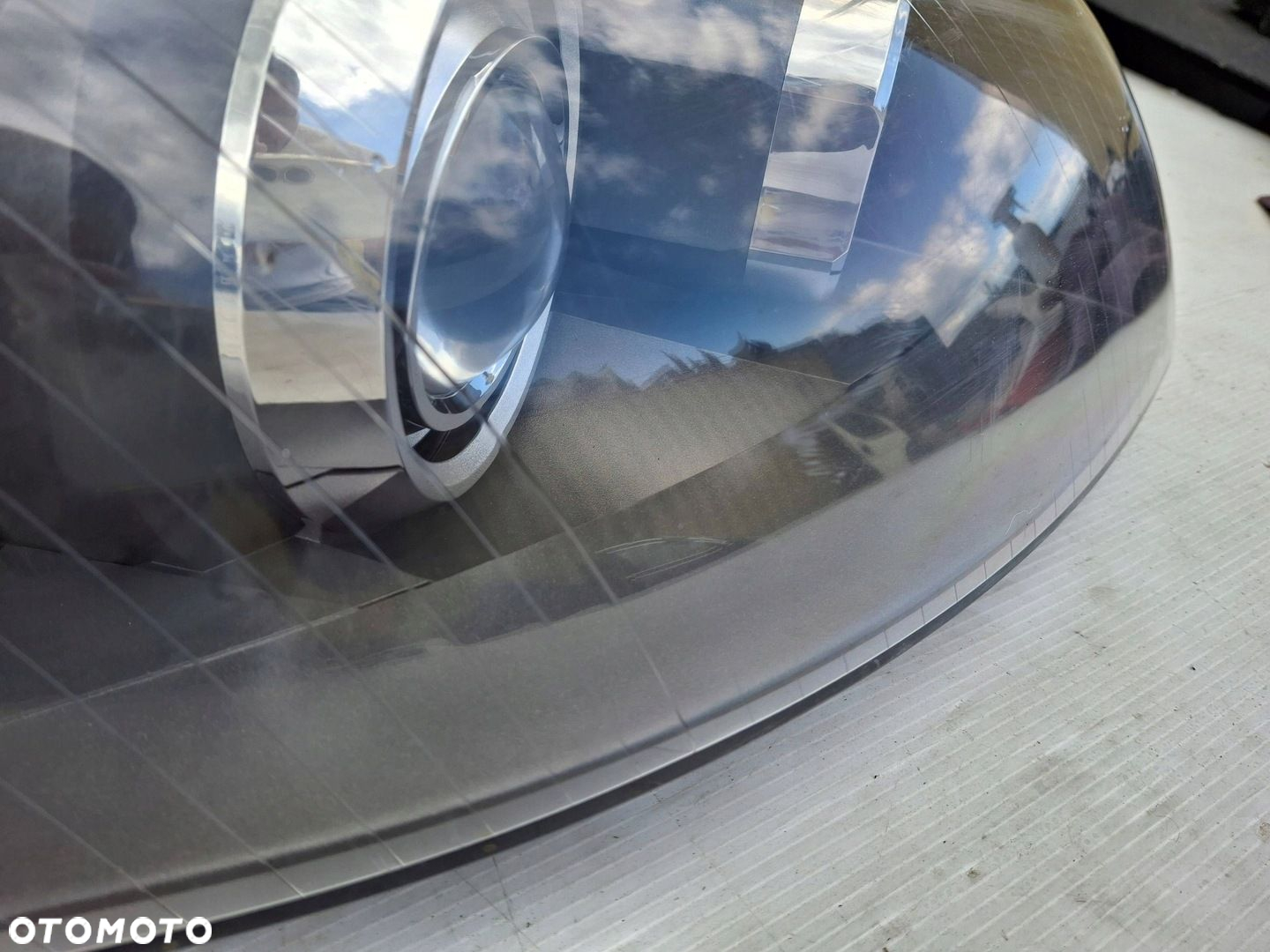 Audi A3 S3 8P LIFT LAMPA PRAWA PRZÓD BIXENON 8P0941030S - 2