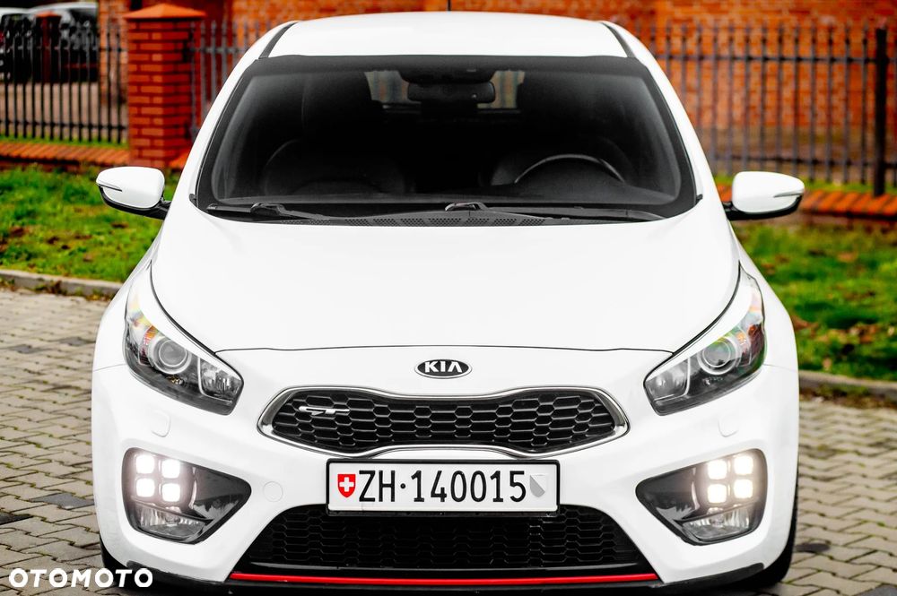 Kia Ceed 1.6 T-GDI GT-Challenge - 17