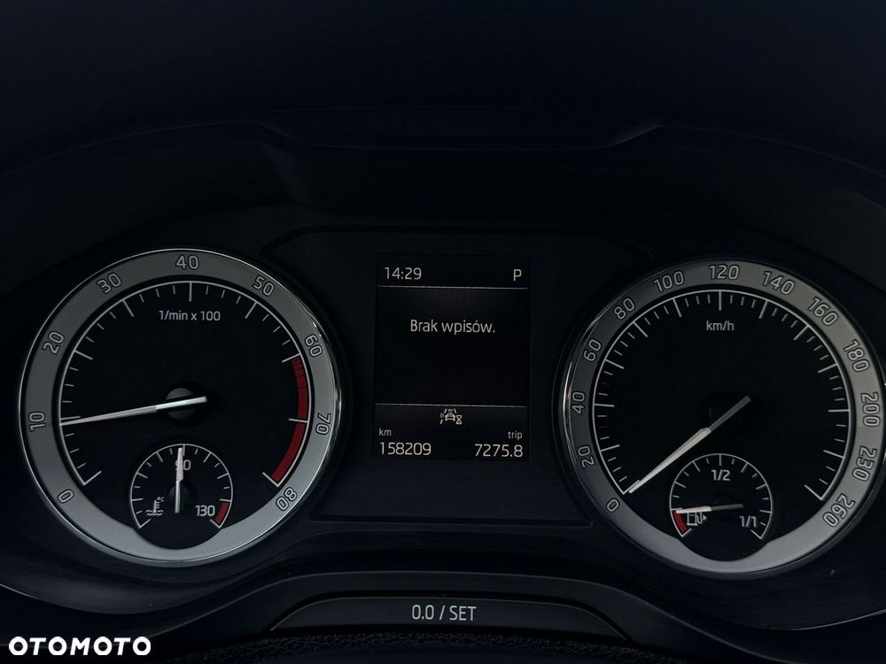 Skoda Karoq 1.5 TSI ACT Style DSG - 30