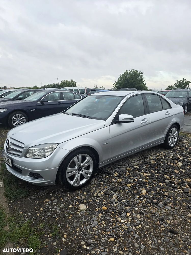 Mercedes-Benz C - 21