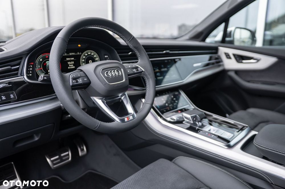 Audi Q7 - 14
