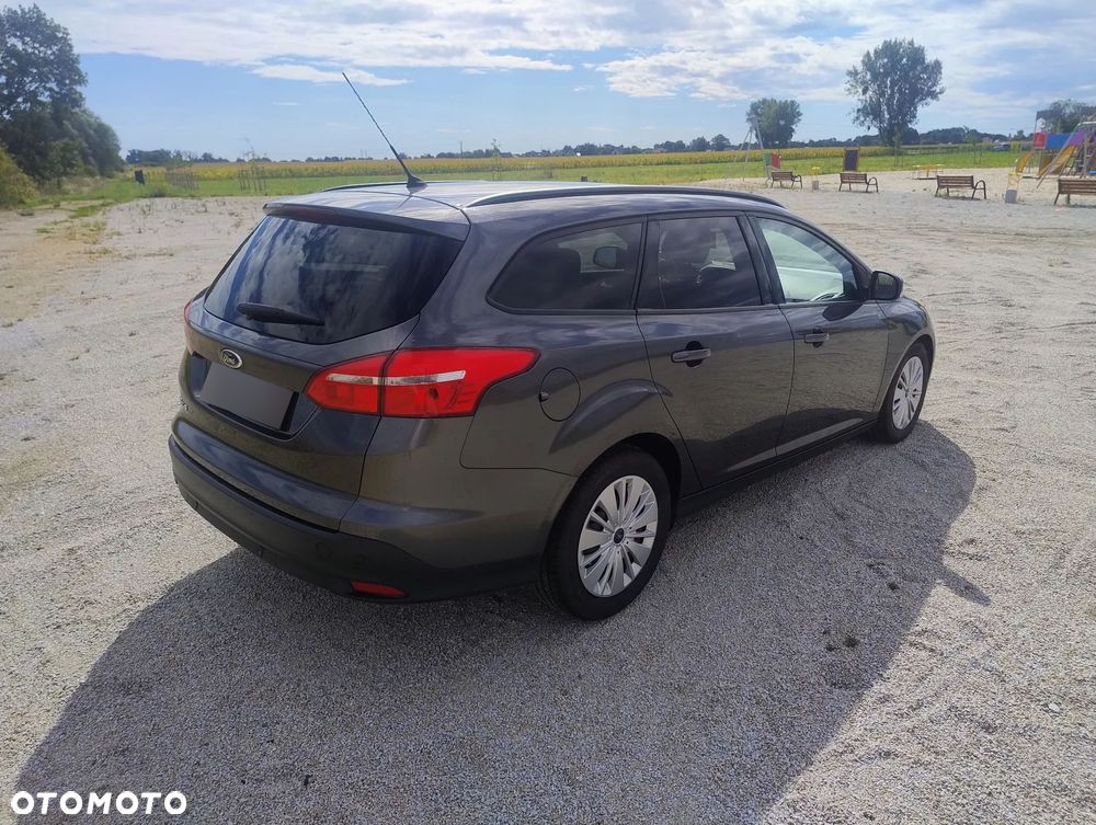 Ford Focus - 15