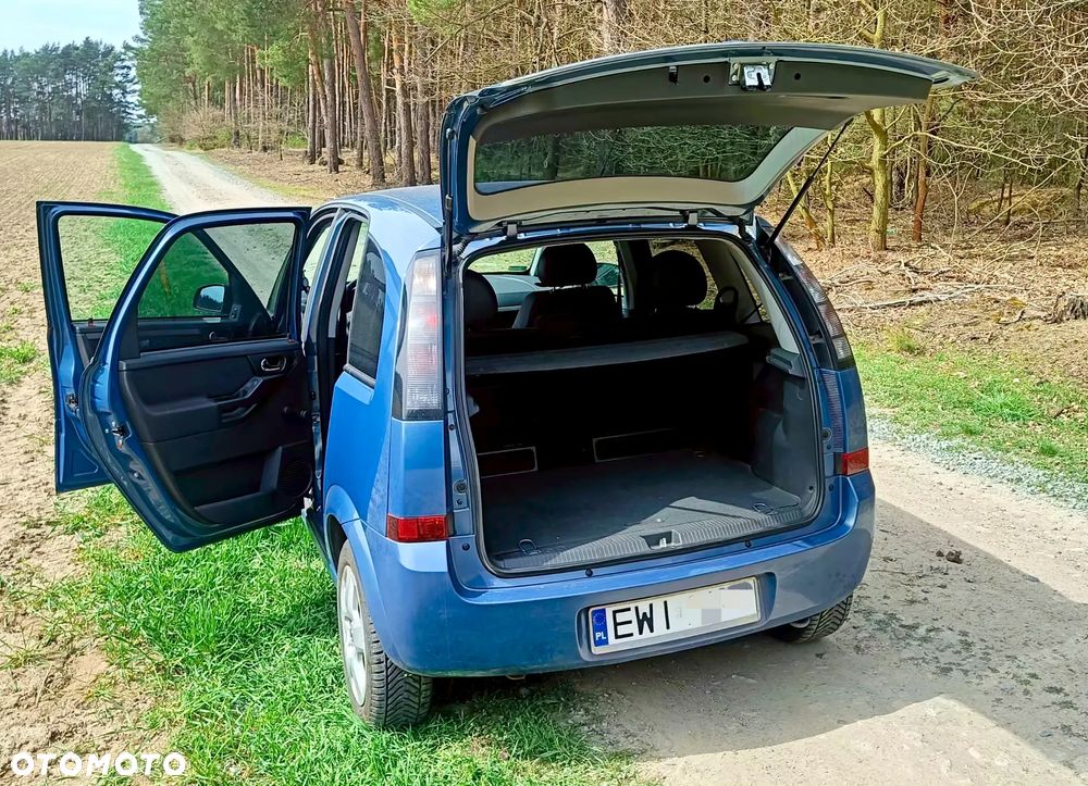 Opel Meriva 1.4 - 10