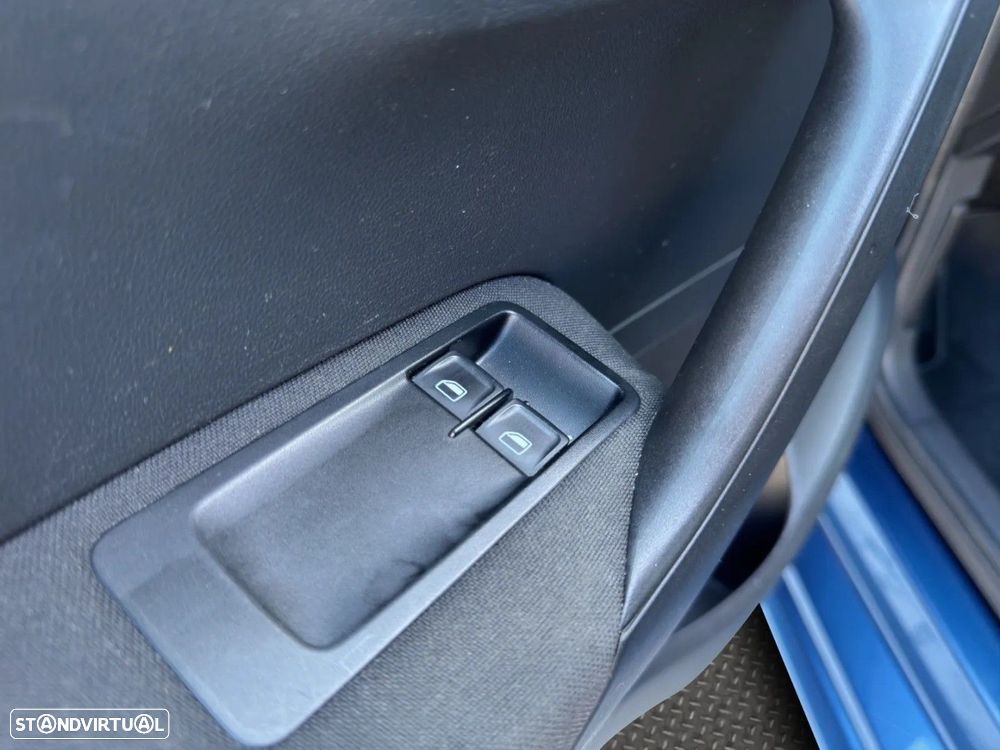 VW Polo 1.0 Trendline - 16