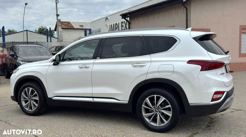 Hyundai Santa Fe - 5