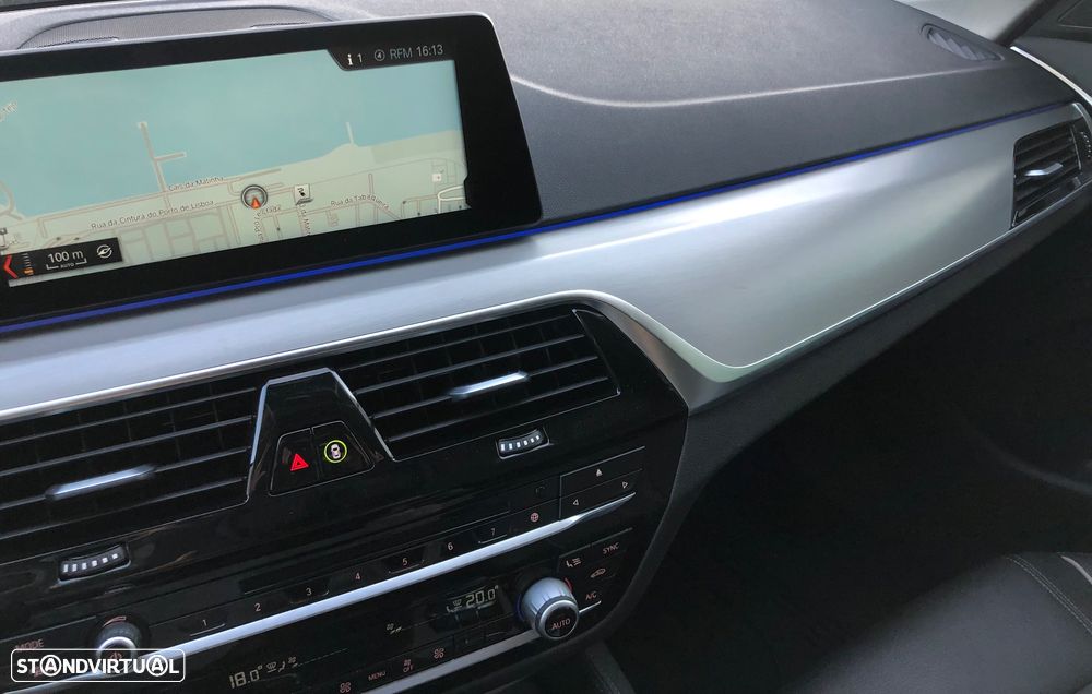 BMW 530 e iPerformance Line Luxury - 18