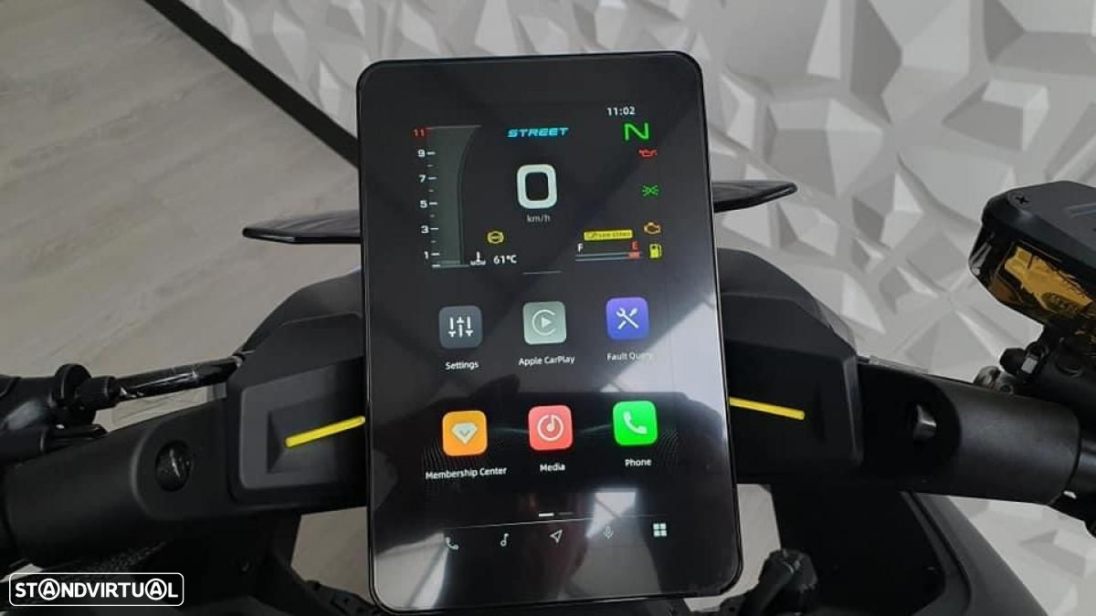 CF Moto 800NK - 14