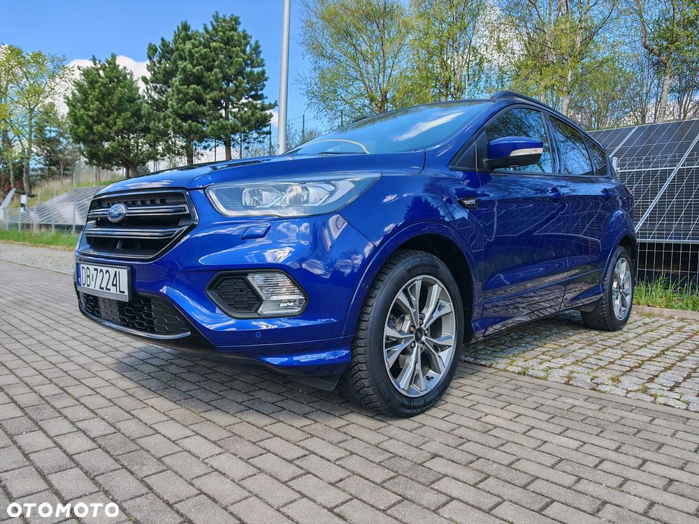 Ford Kuga 1.5 EcoBoost 2x4 ST-Line - 10
